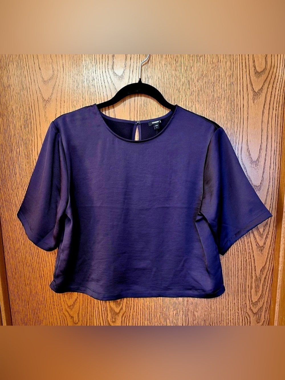 NWT Express Essential Satin Boxy Tee Purple S Cropped Short Sleeve Blouse